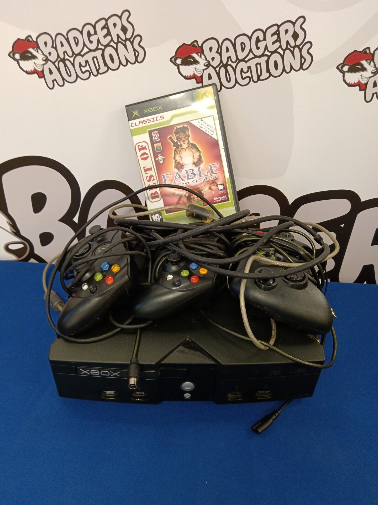 Original Microsoft Xbox console with cables & controllers