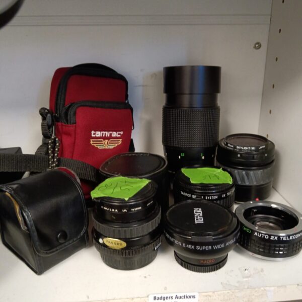 Selection of camera lenses including tamron & minolta