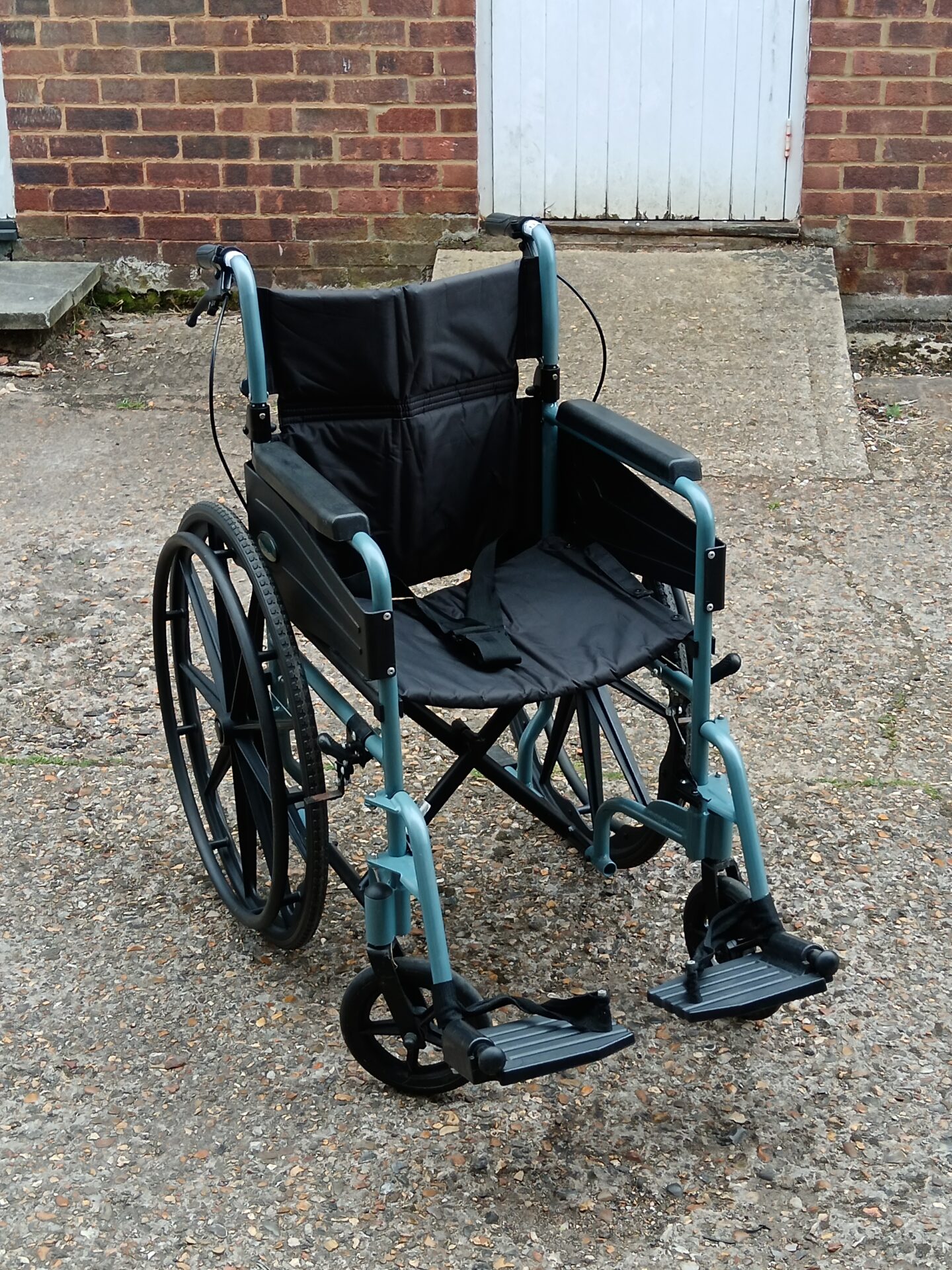 Days escape folding wheelchair