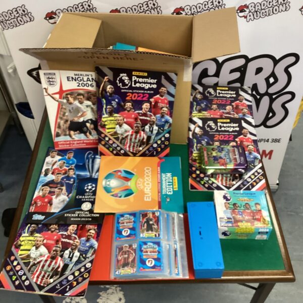 Box panini football sticker albums & match football trading cards