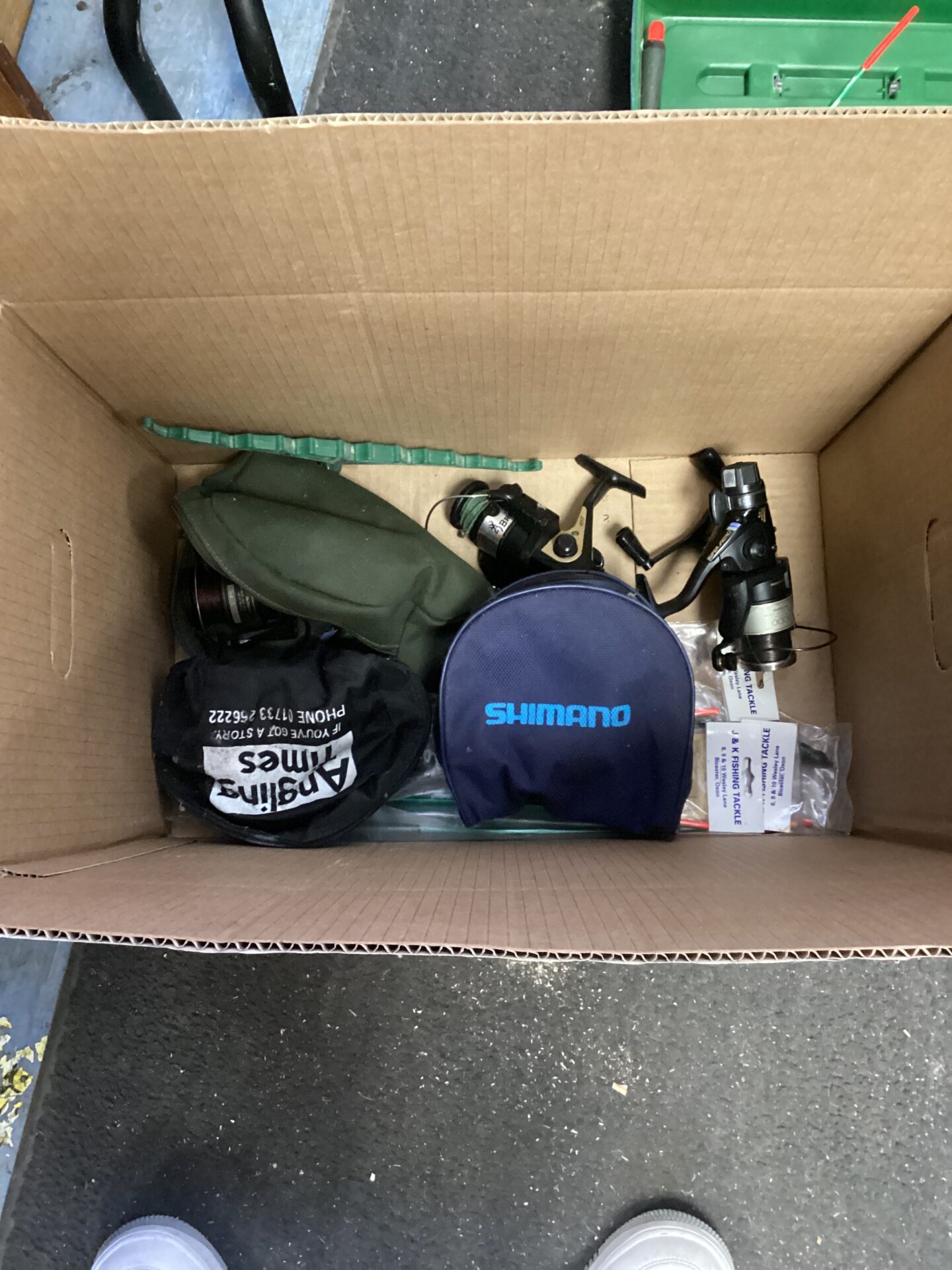 box of fishing gear inc rod rests& five fishing rods - Image 2