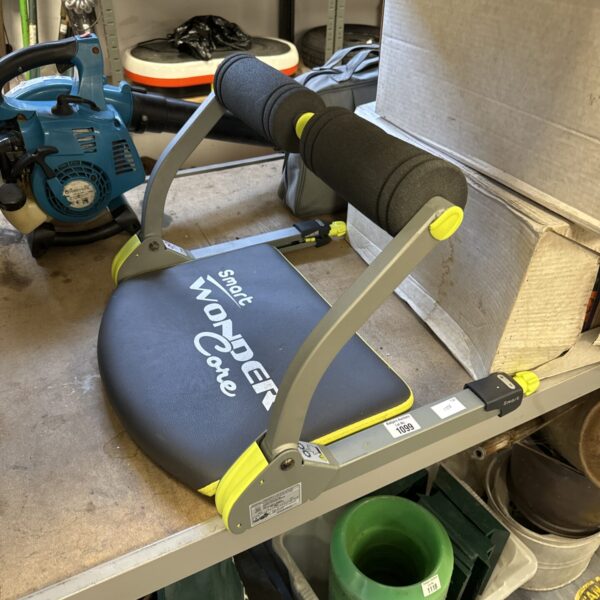 Smart wonder core exercise machine