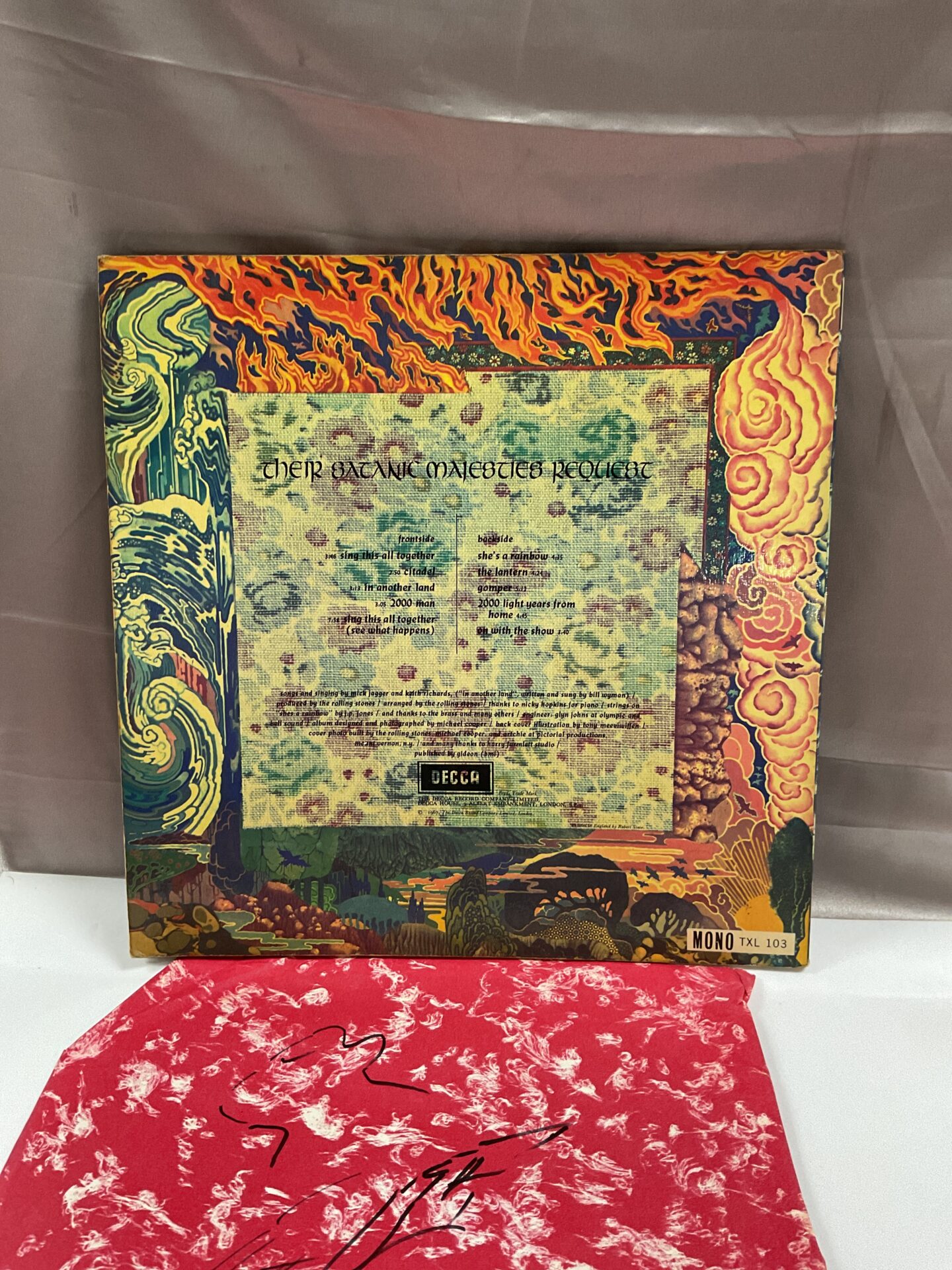Rolling Stones Their Satanic Majesties Request 12” vinyl record 1st Press ARL -8126-1P - Image 3