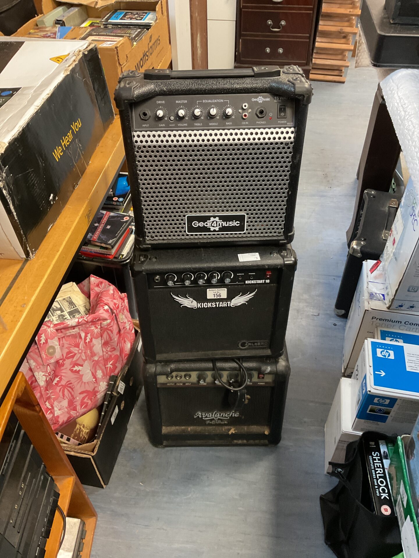 3 guitar amplifiers including carlsbro & avalanche
