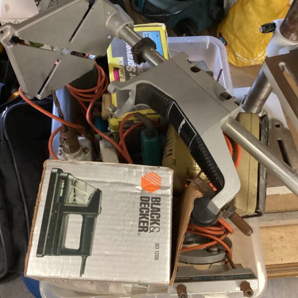 Tub of mixed tools inc black & decker