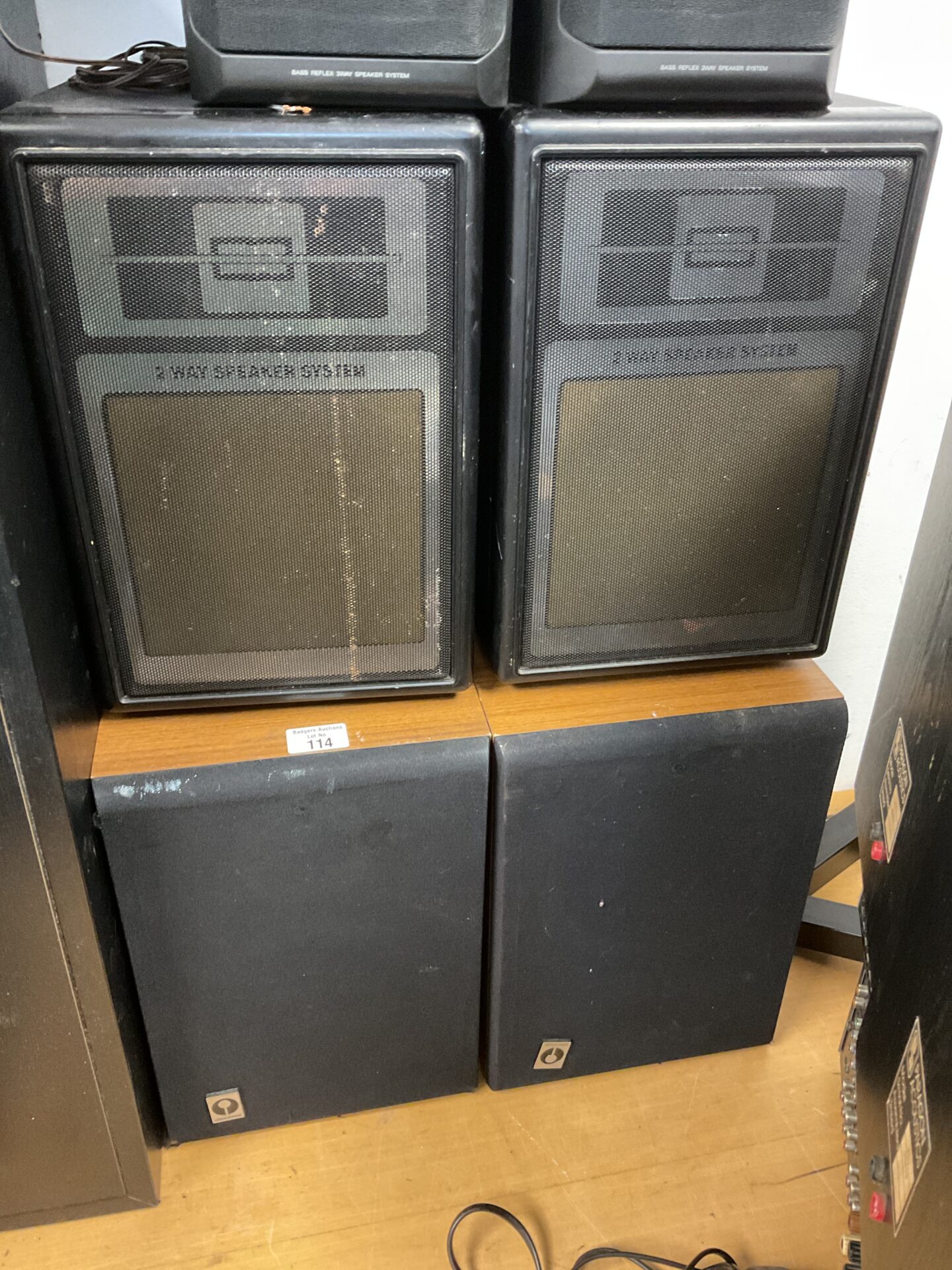 4 x speakers