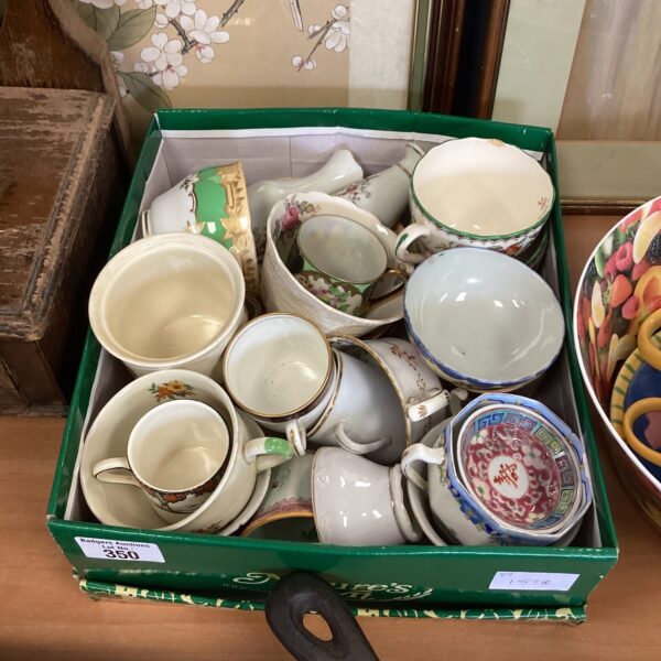 Box of vintage chia cups