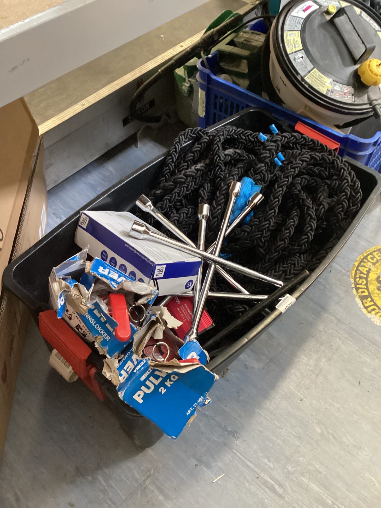 Box of mixed items inc Tow Ropes, wheel braces etc