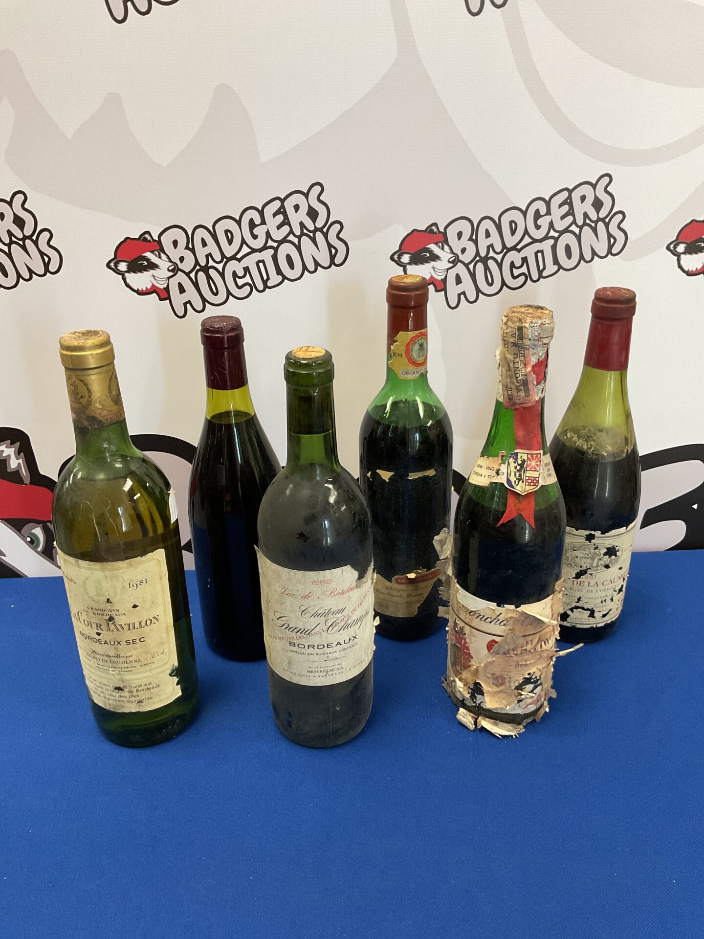 6 bottles of vintage wine including le cour pavillon bordeaux sec & chateau grand champs