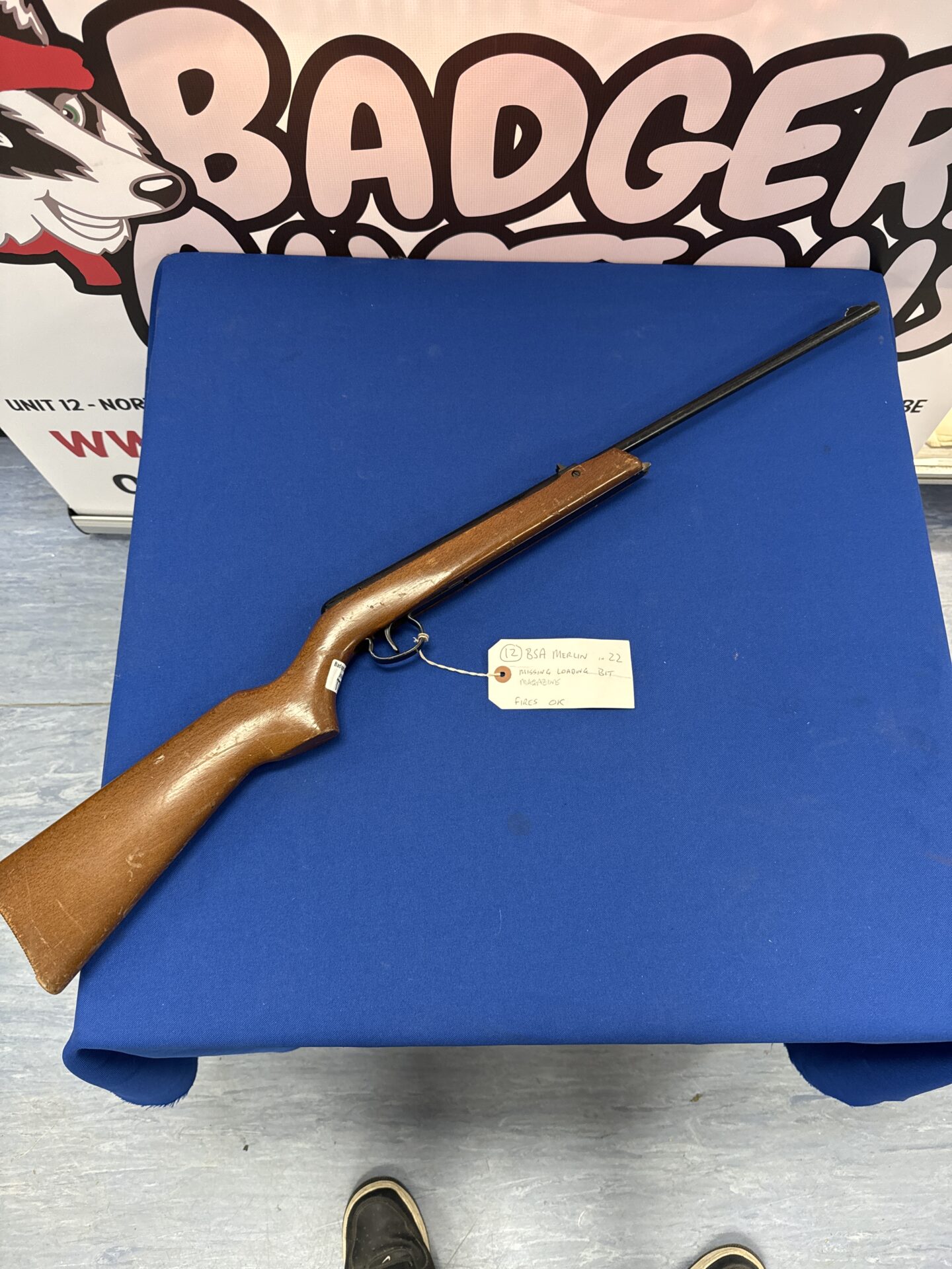 Bsa Merlin .22 junior air rifle - missing loading bit, magazine